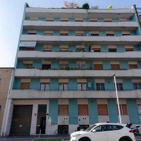 Vivimihome - Crespi House A 3 Minuti Dalla Metro Mediolan Zewnętrze zdjęcie